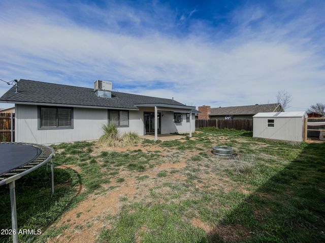 8613 E HOPI Drive, Prescott Valley, AZ 86314