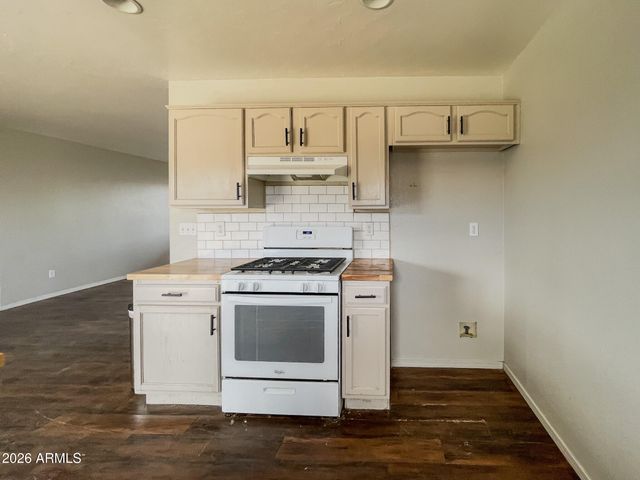 8613 E HOPI Drive, Prescott Valley, AZ 86314