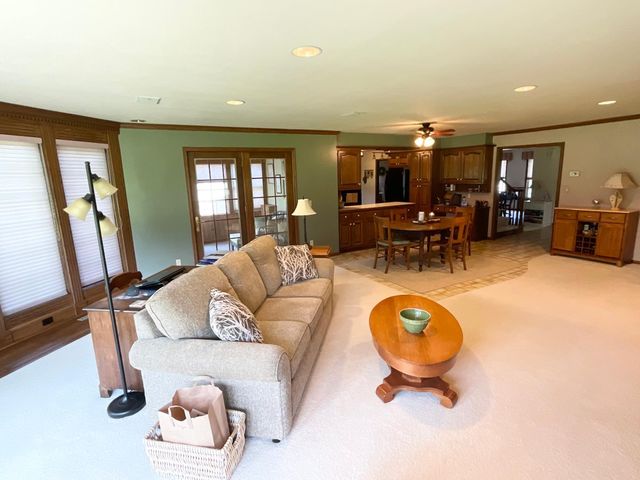 2701 4th Avenue NW, Austin, MN 55912