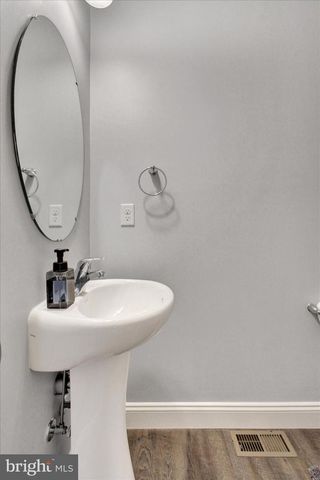 40 SIMON CT, Mechanicsburg, PA 17050