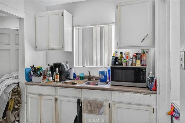 5419 S Harcourt, Los Angeles, CA 90043