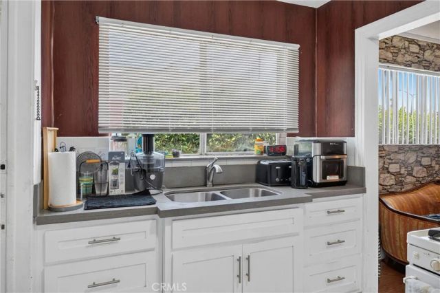 5419 S Harcourt, Los Angeles, CA 90043