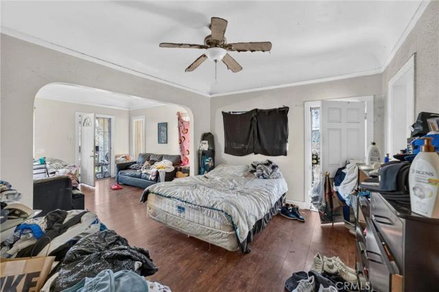 5419 S Harcourt, Los Angeles, CA 90043