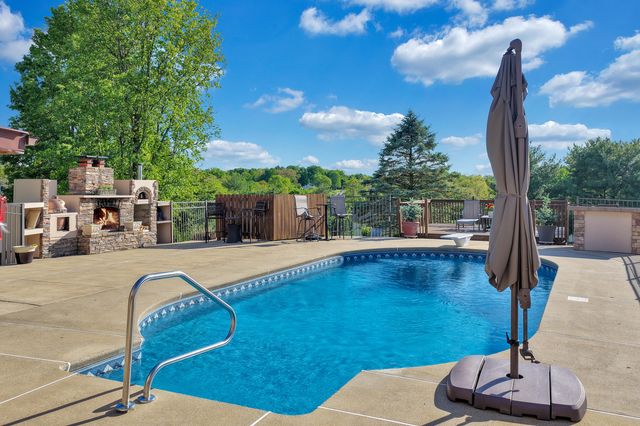 5809 Taylor Mill Road, Covington, KY 41015