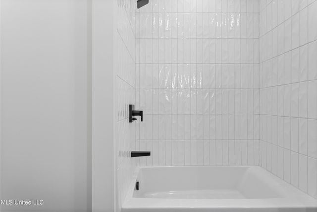 1515 Government Street, A302, Ocean Springs, MS 39564