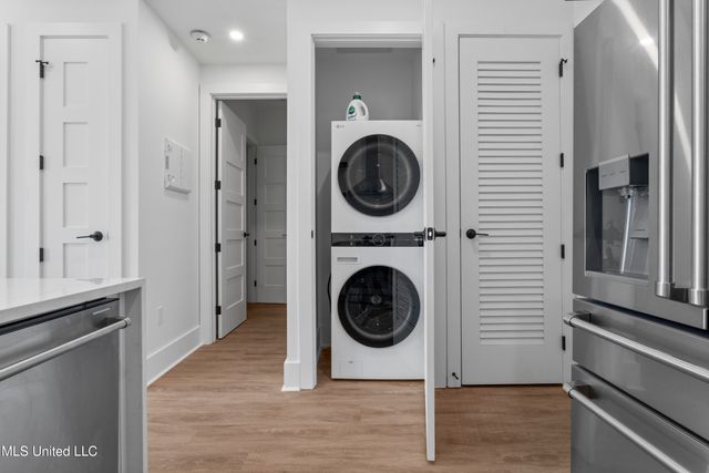 1515 Government Street, A302, Ocean Springs, MS 39564