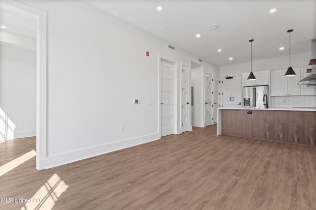 1515 Government Street, A302, Ocean Springs, MS 39564