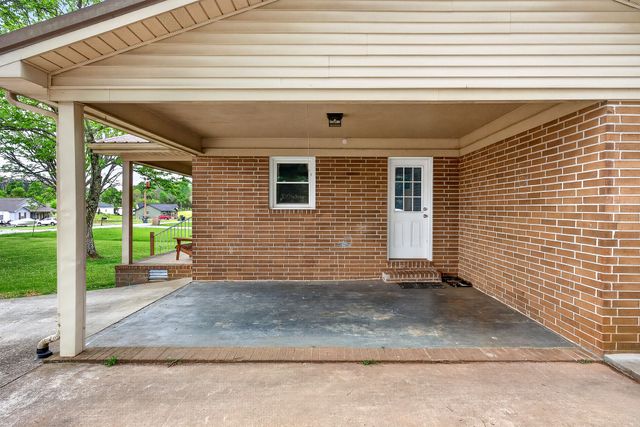 237 Armstrong Rd, Doyle, TN 38559