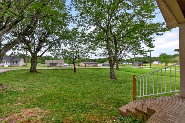 237 Armstrong Rd, Doyle, TN 38559