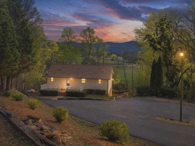 70 Jamie Lane, Blairsville, GA 30512