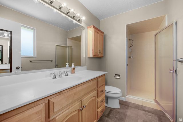 2088 FALCON WAY, Sandy, UT 84093