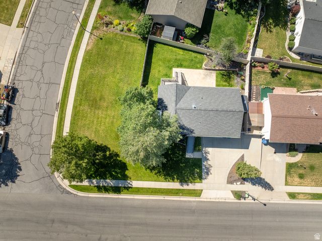 2088 FALCON WAY, Sandy, UT 84093
