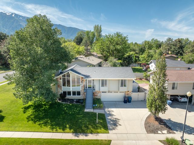 2088 FALCON WAY, Sandy, UT 84093