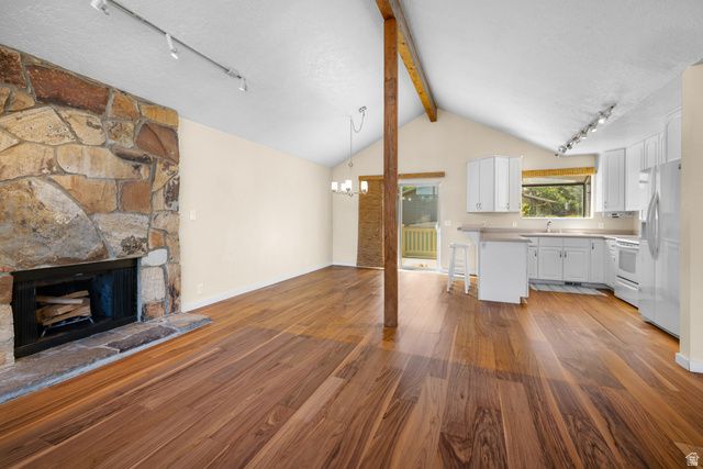 2088 FALCON WAY, Sandy, UT 84093
