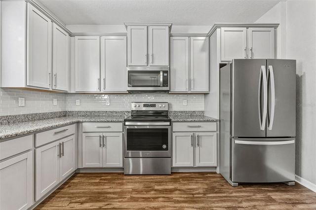 7746 SUNSHINE BRIDGE AVENUE, Gibsonton, FL 33534