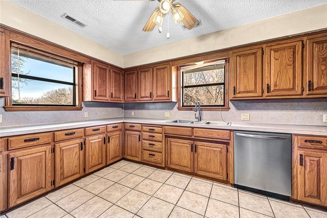 4970 Wildwood Lane, Springdale, AR 72762