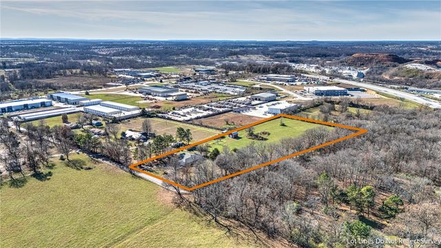 4970 Wildwood Lane, Springdale, AR 72762