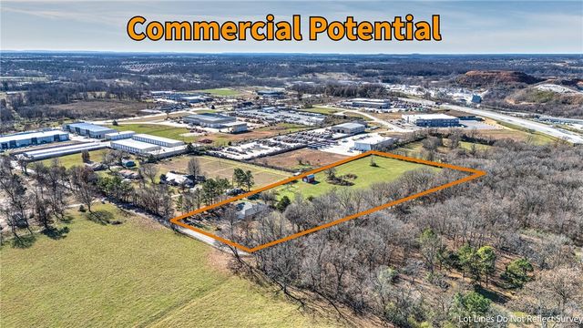 4970 Wildwood Lane, Springdale, AR 72762