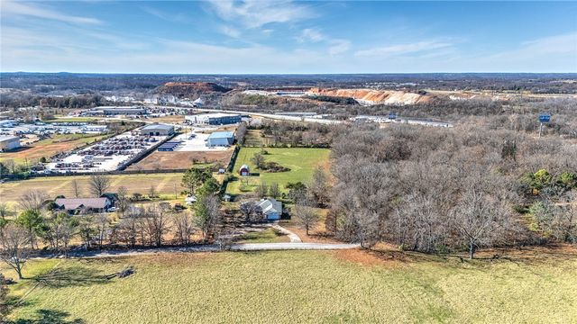 4970 Wildwood Lane, Springdale, AR 72762