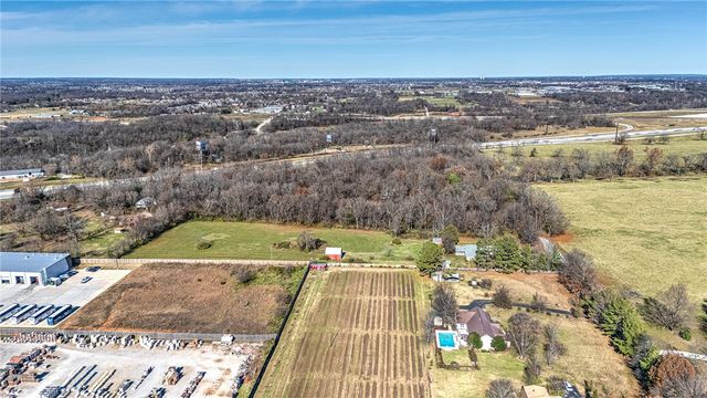 4970 Wildwood Lane, Springdale, AR 72762