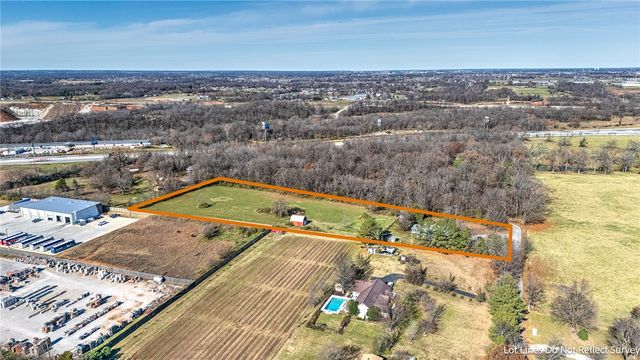 4970 Wildwood Lane, Springdale, AR 72762