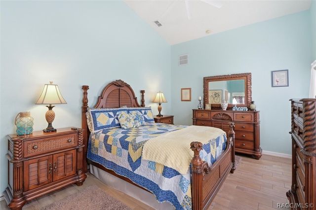 5639 W Hunters Ridge Circle, Lecanto, FL 34461