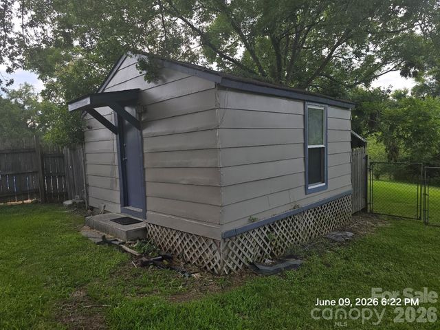 191 W End Street, Chester, SC 29706