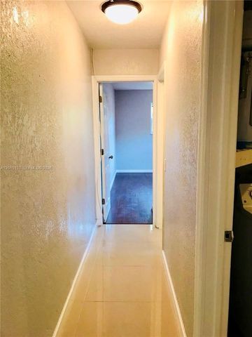 944 NW 51st St 1, Miami, FL 33127