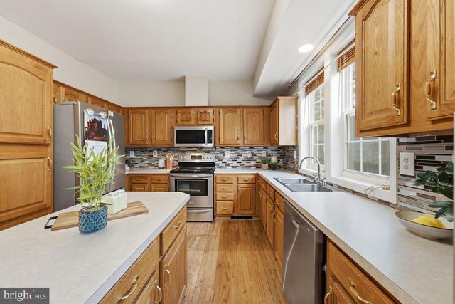 7517 COVE POINT WAY, Elkridge, MD 21075