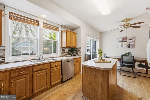 7517 COVE POINT WAY, Elkridge, MD 21075