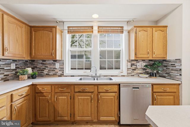7517 COVE POINT WAY, Elkridge, MD 21075
