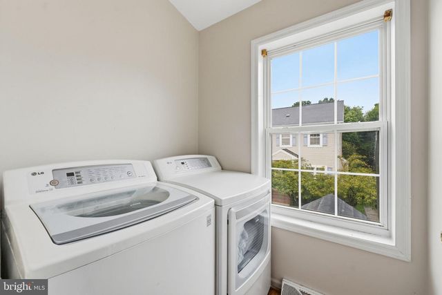 7517 COVE POINT WAY, Elkridge, MD 21075