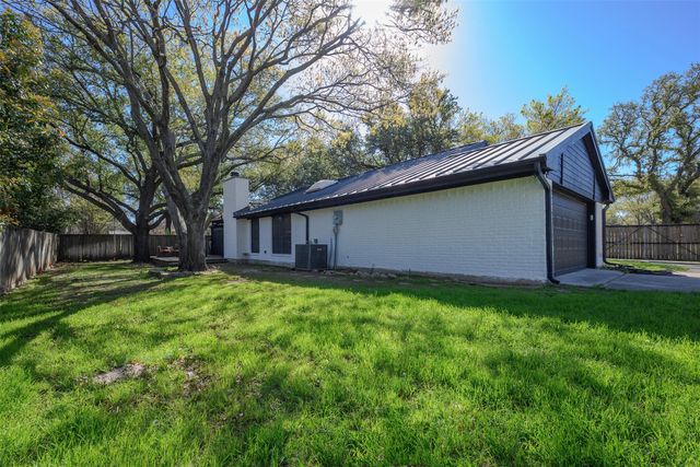 1035 Wilshire Drive, Trophy Club, TX 76262