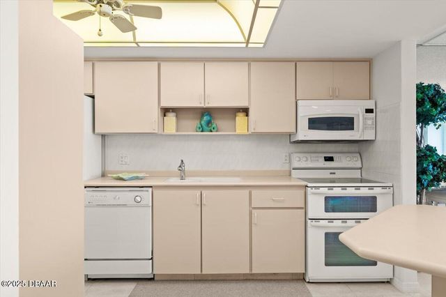 901 S Atlantic Avenue PH3, Ormond Beach, FL 32176