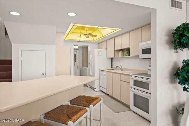 901 S Atlantic Avenue PH3, Ormond Beach, FL 32176