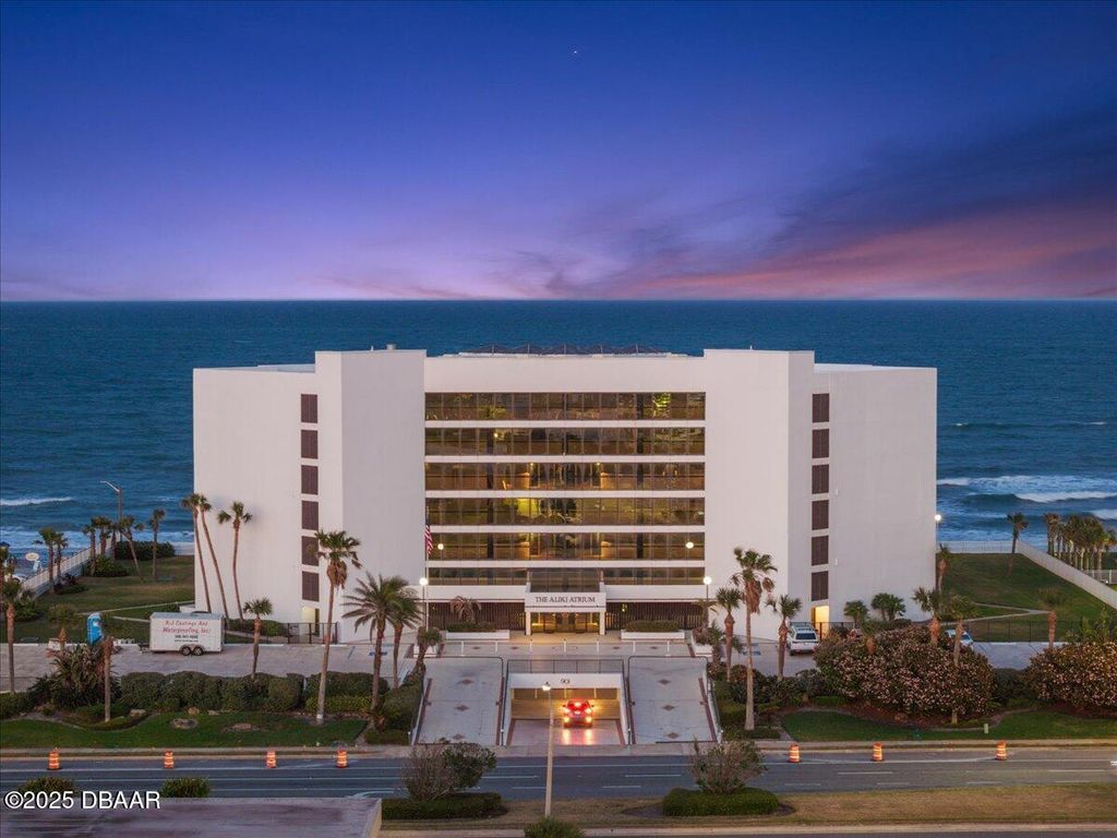 901 S Atlantic Avenue PH3, Ormond Beach, FL 32176