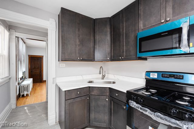 6733 31st Street, Berwyn, IL 60402