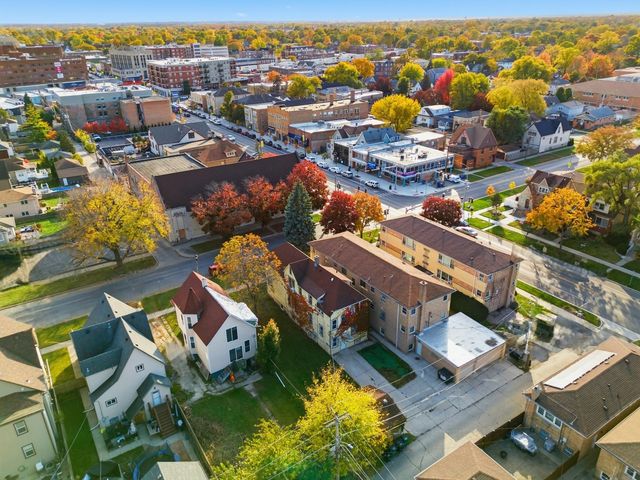 6733 31st Street, Berwyn, IL 60402