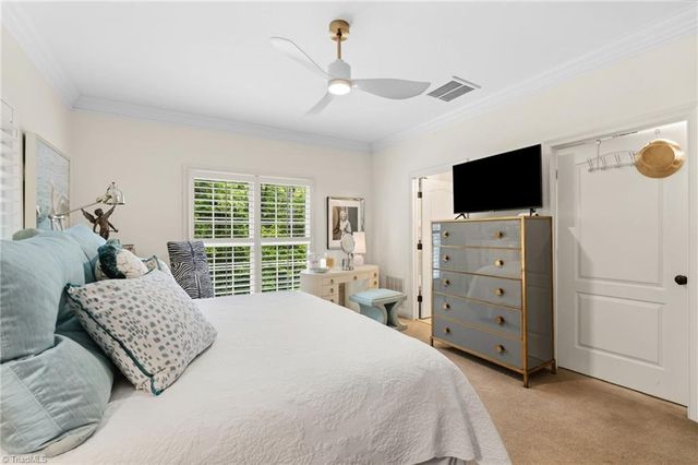 4221 Pennfield Way, High Point, NC 27262