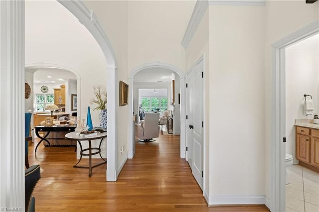 4221 Pennfield Way, High Point, NC 27262