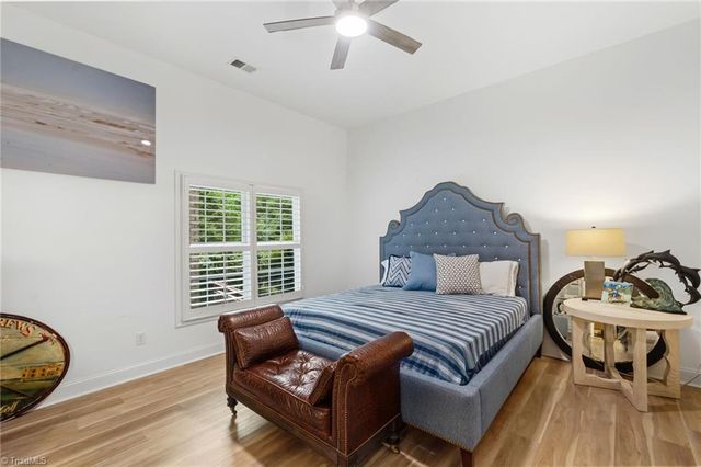4221 Pennfield Way, High Point, NC 27262