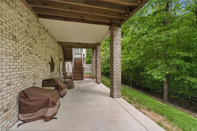 4221 Pennfield Way, High Point, NC 27262