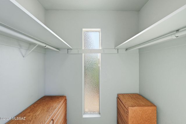 5731 N Camino Esplendora, Tucson, AZ 85718