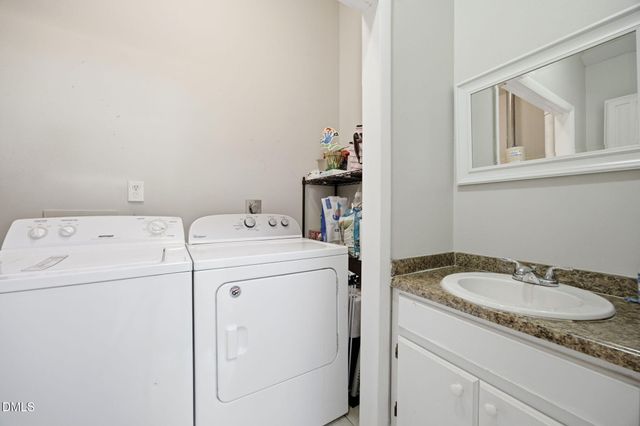 817 Chatham Lane, Raleigh, NC 27610