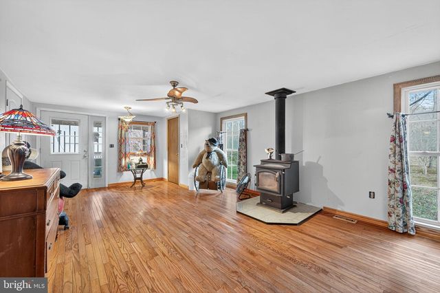 3337 DOWNS CHAPEL RD, Clayton, DE 19938