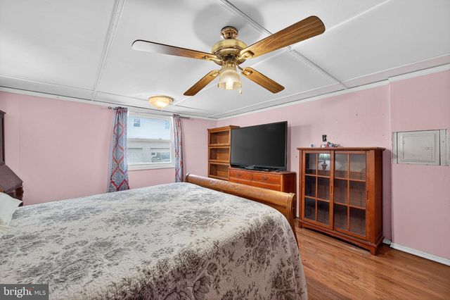 3337 DOWNS CHAPEL RD, Clayton, DE 19938