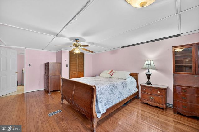 3337 DOWNS CHAPEL RD, Clayton, DE 19938