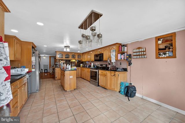 3337 DOWNS CHAPEL RD, Clayton, DE 19938