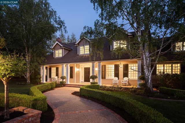 295 Barrington Ln, Alamo, CA 94507