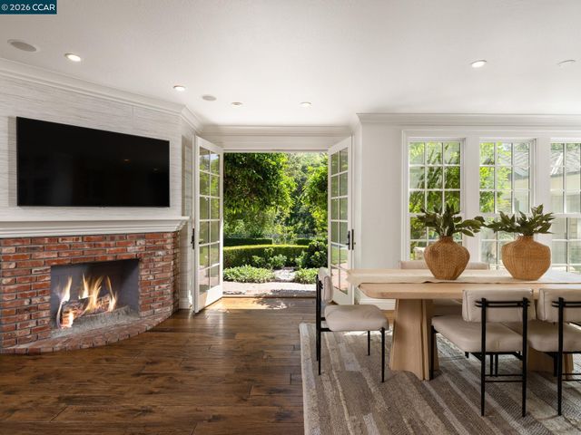 295 Barrington Ln, Alamo, CA 94507